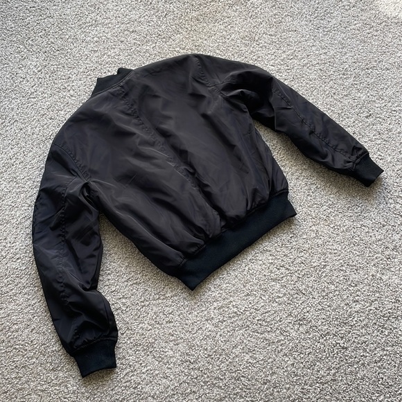 ✨Black Puffer Coat✨ - Picture 7 of 14